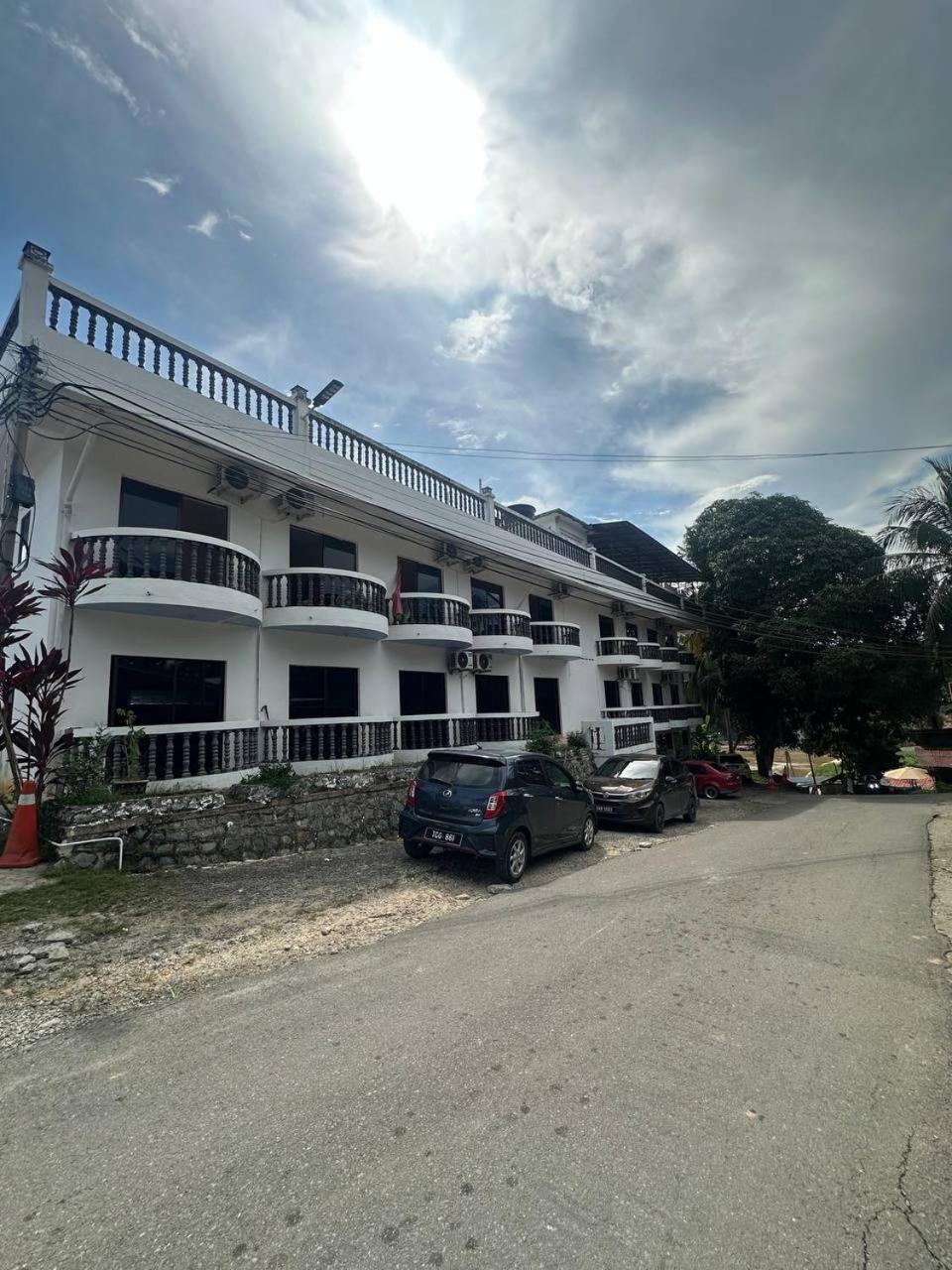Teresek View Motel กัวลาทาฮัน ภายนอก รูปภาพ